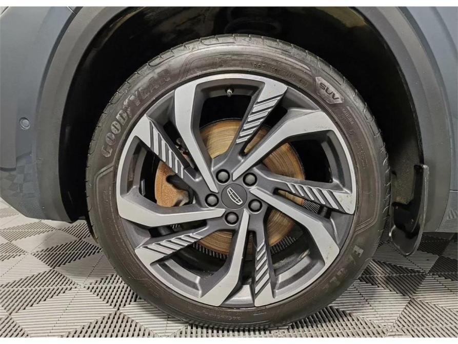 Geely Monjaro I Курск  - изображение 18
