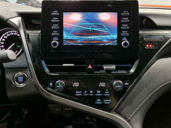 Toyota Camry VIII (XV70) Рестайлинг с пробегом 2021 года, цена 2 315 000 рублей, 152497 км, седан, Автокод Объявления