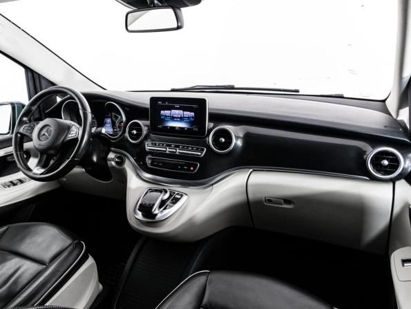 Mercedes-Benz V-Класс III (W447) с пробегом 2015 года, цена 3 199 000 рублей, 242626 км, минивэн, Автокод Объявления