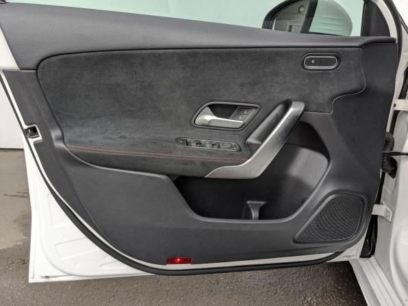 Mercedes-Benz A-Класс IV (W177) с пробегом 2021 года, цена 2 780 000 рублей, 73089 км, хэтчбек, Автокод Объявления