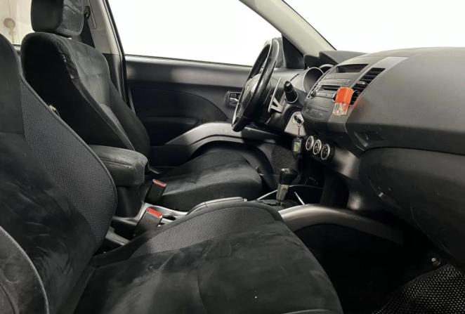 Mitsubishi Outlander II с пробегом 2008 года, цена 750 000 рублей, 151572 км, внедорожник, Автокод Объявления