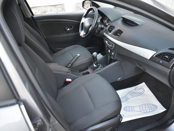 Renault Megane III Рестайлинг с пробегом 2012 года, цена 359 000 рублей, 354044 км, хэтчбек, Автокод Объявления