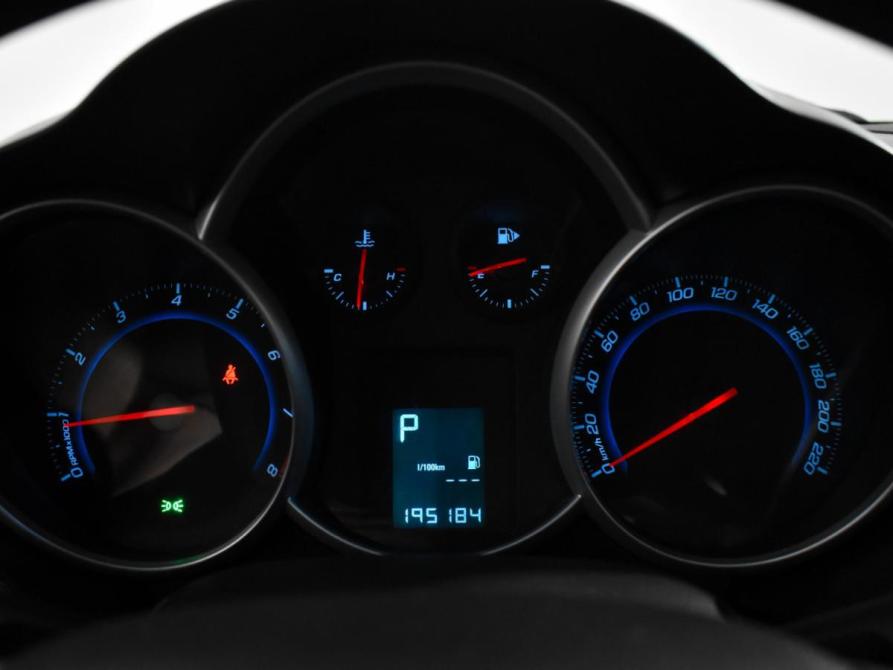 Chevrolet Cruze I Санкт-Петербург  - изображение 18