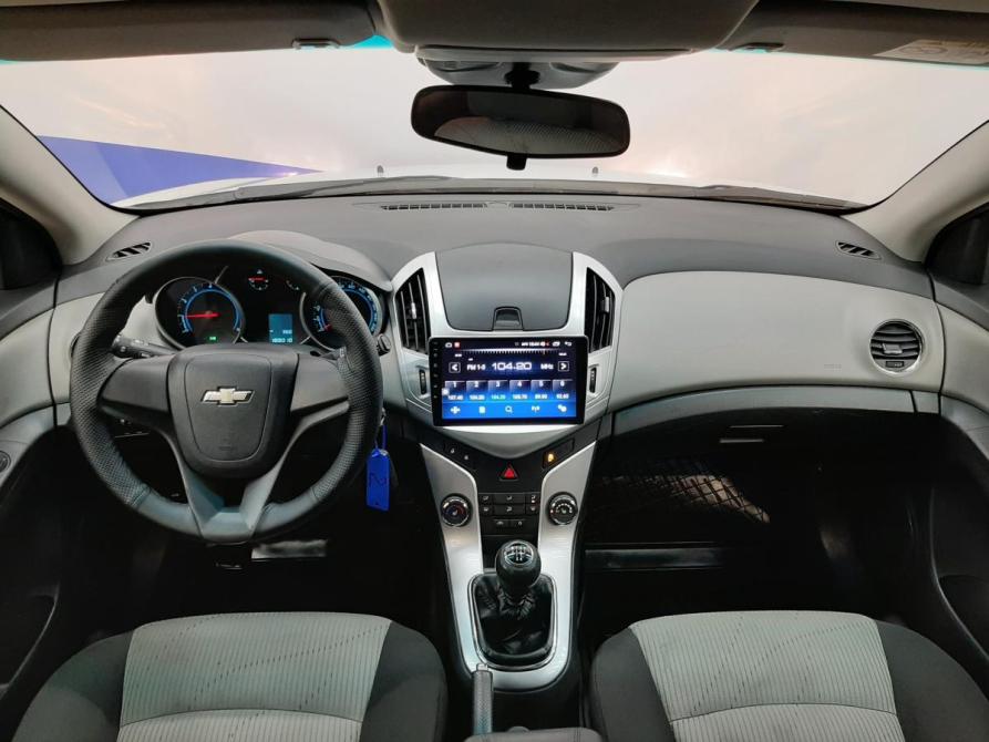 Chevrolet Cruze I Рестайлинг Москва  - изображение 9
