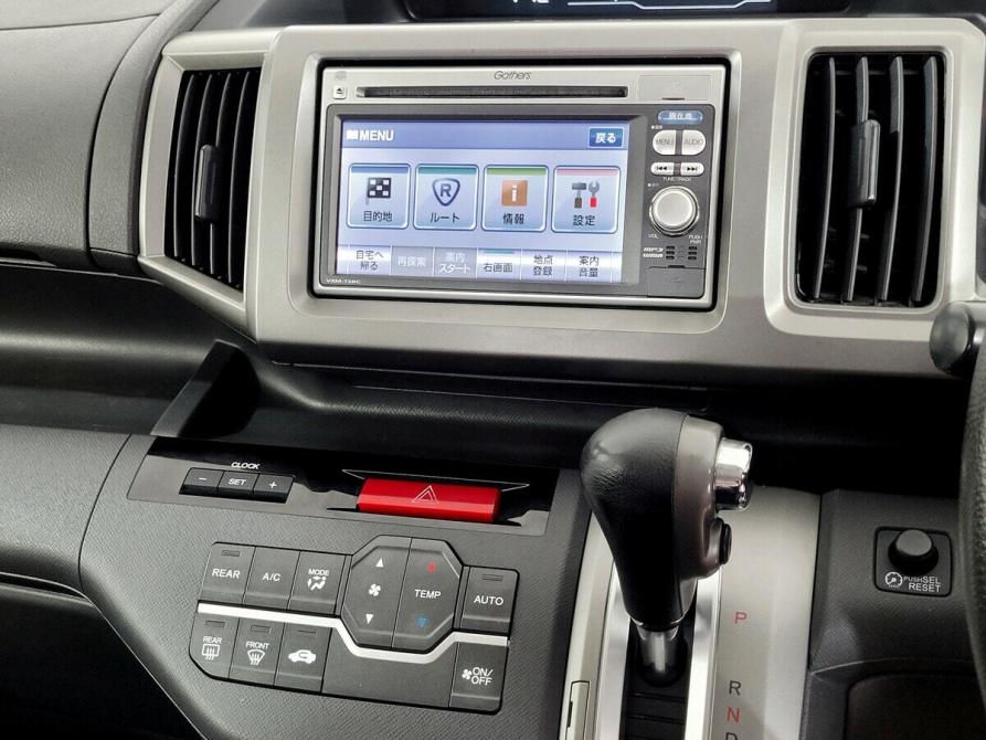 Honda Stepwgn IV Рестайлинг Москва  - изображение 7