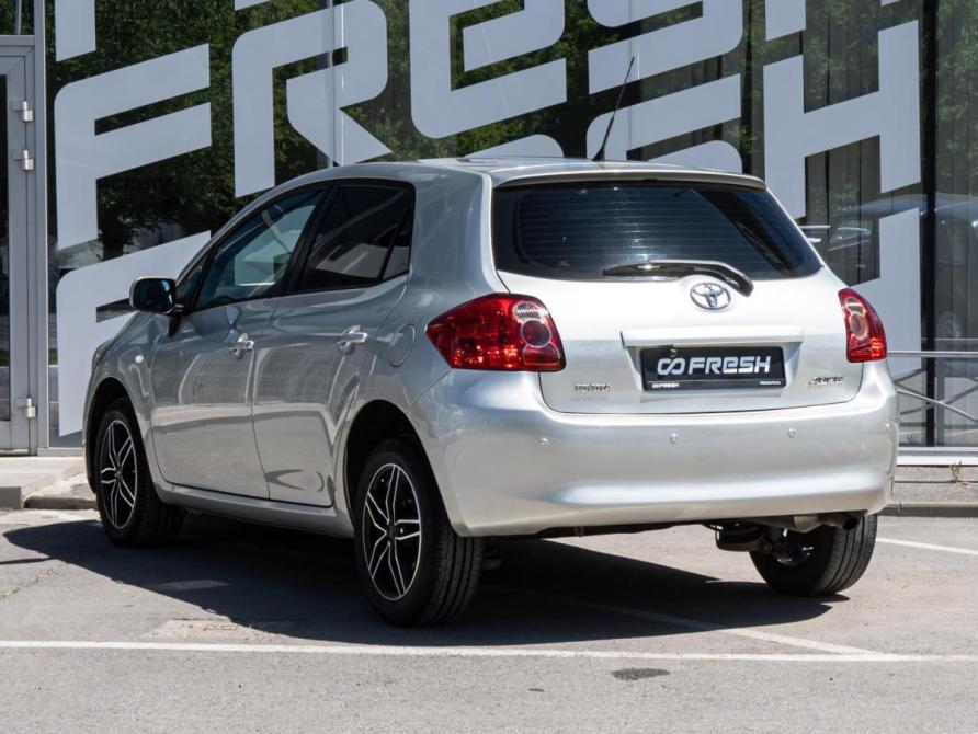 Toyota Auris I Волгоград  - изображение 2