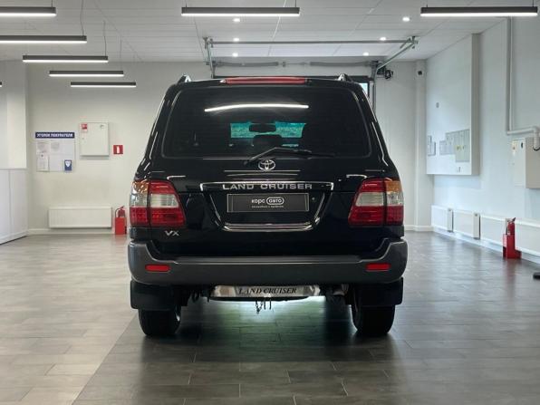 Toyota Land Cruiser 100 Series Рестайлинг 2 с пробегом 2006 года, цена 2 793 000 рублей, 277000 км, внедорожник, Автокод Объявления