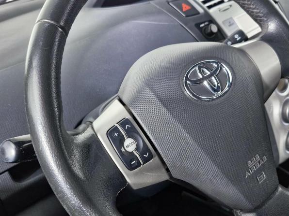 Toyota Yaris II с пробегом 2008 года, цена 499 000 рублей, 138475 км, хэтчбек, Автокод Объявления