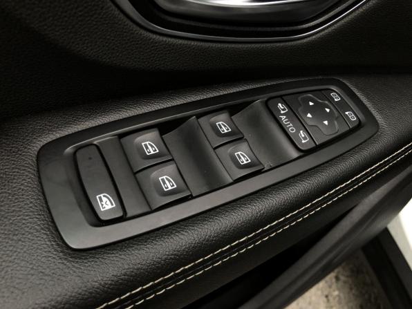 Renault Scenic IV с пробегом 2017 года, цена 1 663 500 рублей, 170290 км, компактвэн, Автокод Объявления