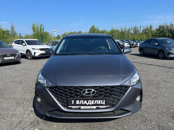 Hyundai Solaris II Рестайлинг с пробегом 2021 года, цена 1 580 300 рублей, 75388 км, седан, Автокод Объявления