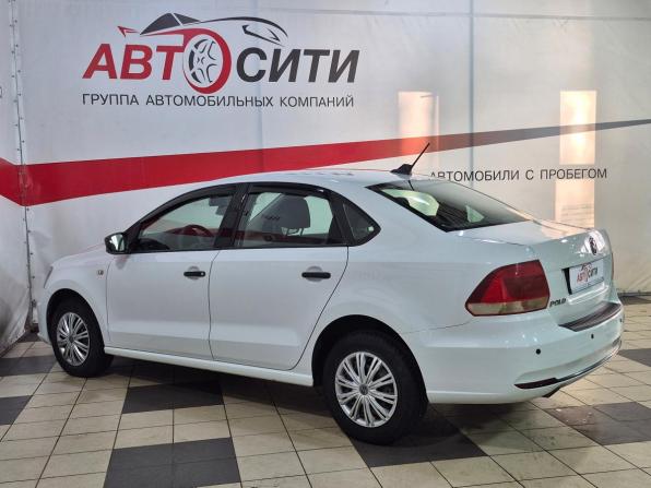 Volkswagen Polo V Рестайлинг с пробегом 2019 года, цена 1 252 000 рублей, 90000 км, седан, Автокод Объявления