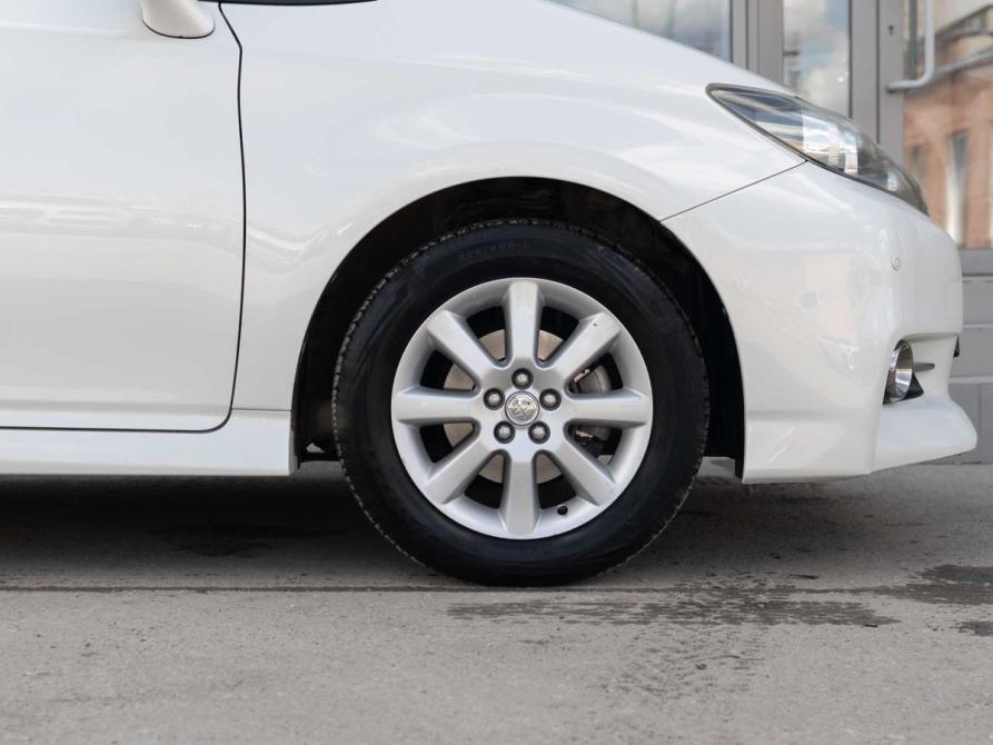 Toyota Wish II Рестайлинг Новосибирск  - изображение 9