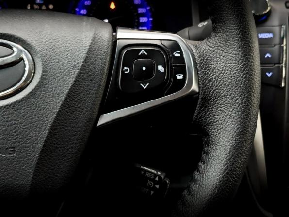 Toyota Camry VII (XV50) Рестайлинг с пробегом 2016 года, цена 2 420 000 рублей, 64359 км, седан, Автокод Объявления