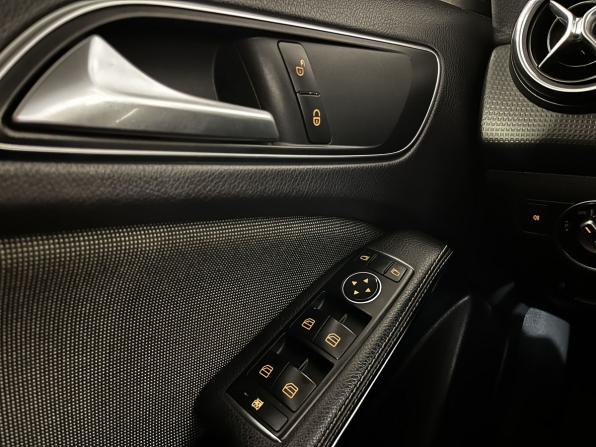Mercedes-Benz A-Класс III (W176) с пробегом 2014 года, цена 1 149 999 рублей, 219976 км, хэтчбек, Автокод Объявления