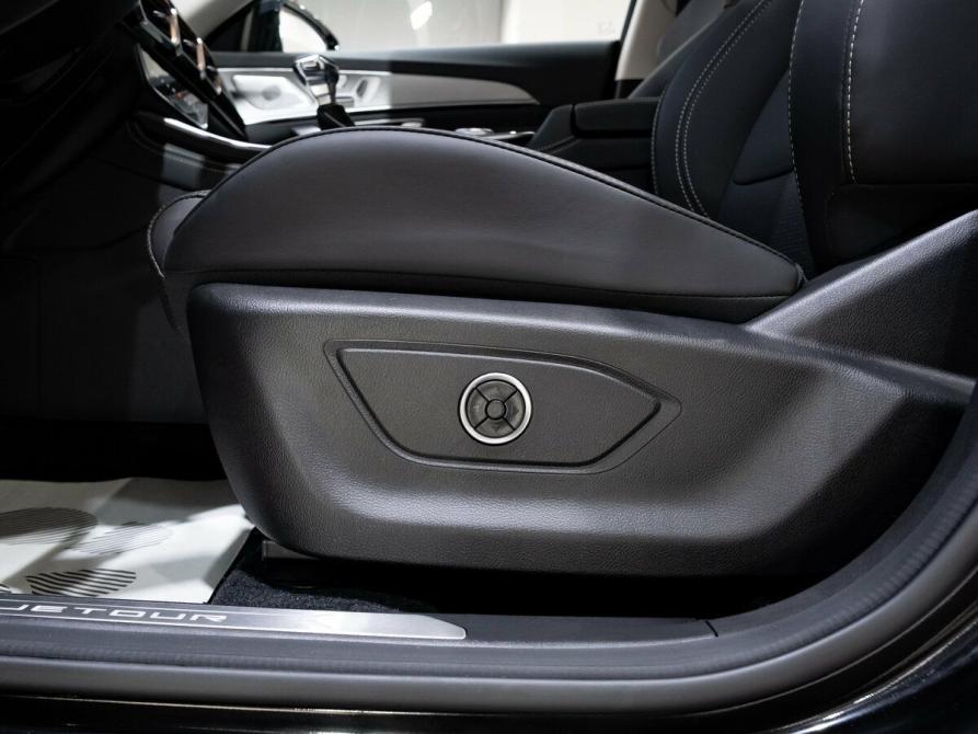 JETOUR X70+ I Рестайлинг Москва  - изображение 15