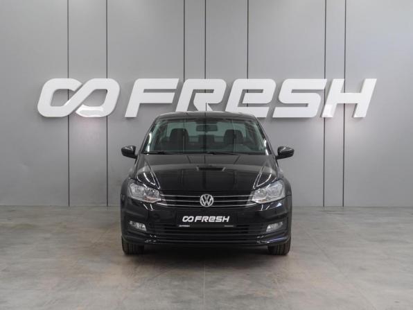 Volkswagen Polo V Рестайлинг с пробегом 2019 года, цена 1 299 000 рублей, 139246 км, седан, Автокод Объявления