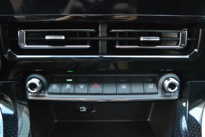 Haval M6 II с пробегом 2025 года, цена 1 850 000 рублей, 14279 км, внедорожник, Автокод Объявления