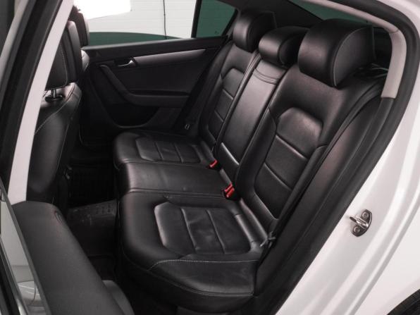 Volkswagen Passat B7 с пробегом 2011 года, цена 914 000 рублей, 183383 км, седан, Автокод Объявления