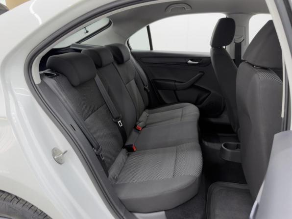 Volkswagen Polo VI с пробегом 2021 года, цена 1 570 000 рублей, 61338 км, лифтбек, Автокод Объявления