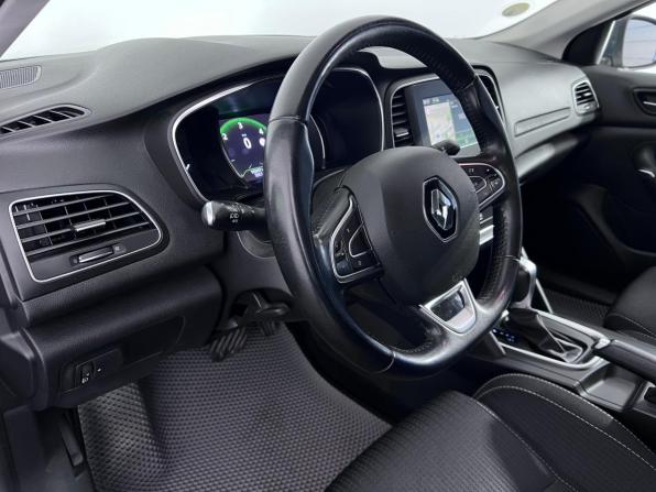 Renault Megane IV с пробегом 2020 года, цена 1 647 000 рублей, 102956 км, универсал, Автокод Объявления