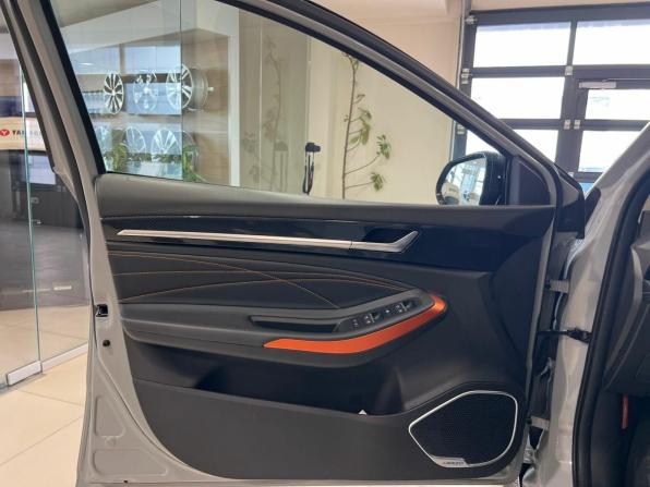 Omoda S5 GT с пробегом 2023 года, цена 2 050 000 рублей, 424 км, седан, Автокод Объявления