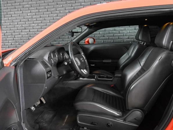 Dodge Challenger III Рестайлинг с пробегом 2013 года, цена 3 500 000 рублей, 106395 км, купе, Автокод Объявления
