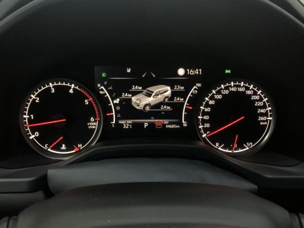Toyota Land Cruiser 300 Series с пробегом 2021 года, цена 10 500 000 рублей, 44684 км, внедорожник, Автокод Объявления