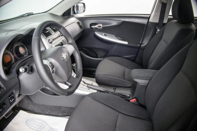 Toyota Corolla X (E140 E150) Рестайлинг с пробегом 2010 года, цена 1 049 000 рублей, 191025 км, седан, Автокод Объявления