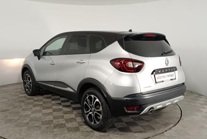 Renault Kaptur I с пробегом 2017 года, цена 1 275 000 рублей, 100000 км, внедорожник, Автокод Объявления