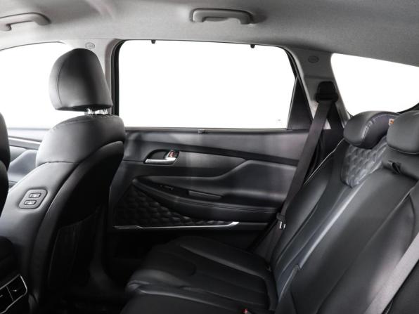 Hyundai Santa Fe IV Рестайлинг с пробегом 2021 года, цена 3 600 000 рублей, 44791 км, внедорожник, Автокод Объявления