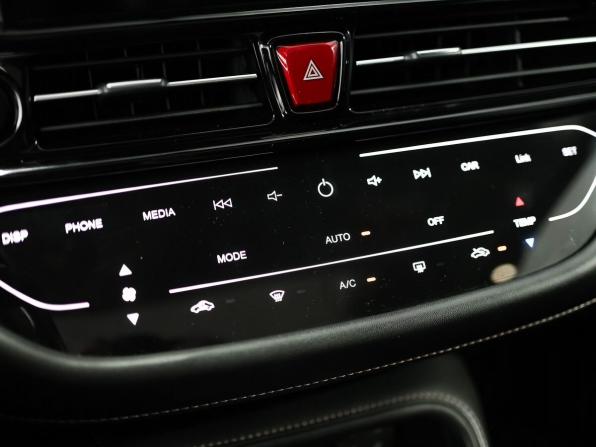JAC JS4 с пробегом 2022 года, цена 1 399 000 рублей, 49155 км, внедорожник, Автокод Объявления
