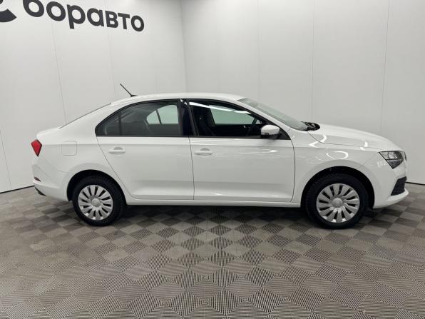 Skoda Rapid II с пробегом 2020 года, цена 1 479 000 рублей, 80259 км, лифтбек, Автокод Объявления