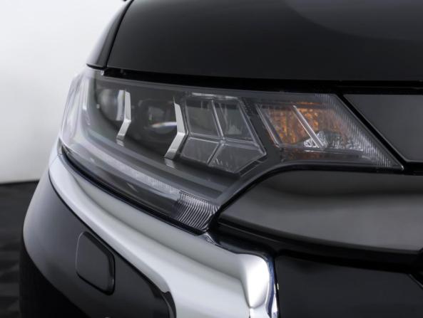 Mitsubishi Outlander III Рестайлинг 3 с пробегом 2022 года, цена 2 385 000 рублей, 72232 км, внедорожник, Автокод Объявления