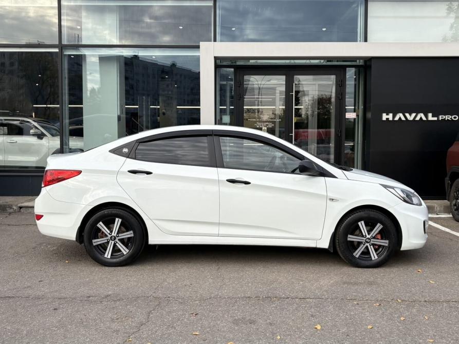 Hyundai Solaris I Москва  - изображение 4