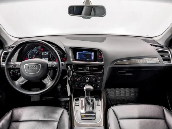 Audi Q5 I (8R) Рестайлинг с пробегом 2015 года, цена 2 835 000 рублей, 61048 км, внедорожник, Автокод Объявления