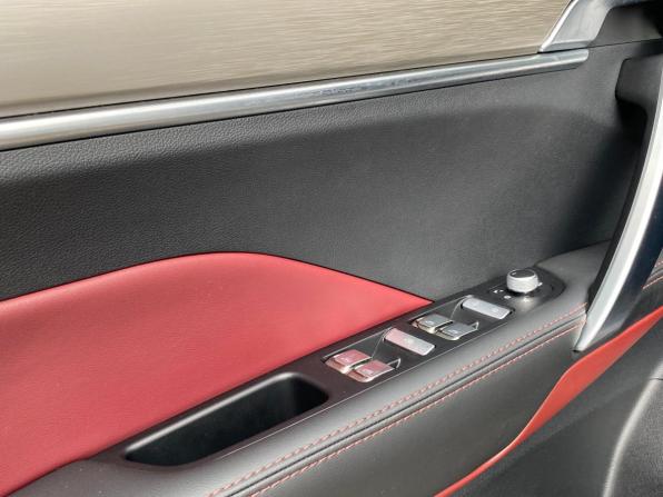 Geely Coolray I с пробегом 2023 года, цена 1 899 000 рублей, 36570 км, внедорожник, Автокод Объявления