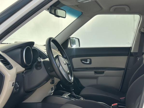 Kia Soul I Рестайлинг с пробегом 2012 года, цена 840 000 рублей, 127373 км, хэтчбек, Автокод Объявления