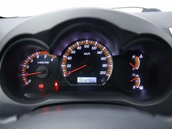 Toyota Hilux VII Рестайлинг с пробегом 2013 года, цена 1 690 000 рублей, 365875 км, offers.body_type.unknown, Автокод Объявления