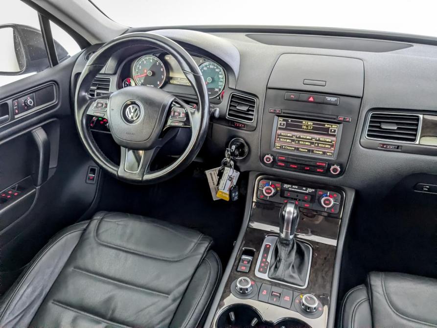 Volkswagen Touareg II Москва  - изображение 28