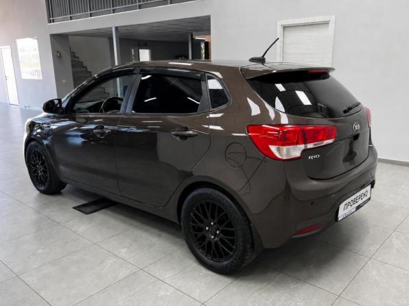 Kia Rio III Рестайлинг с пробегом 2017 года, цена 1 319 000 рублей, 41453 км, хэтчбек, Автокод Объявления