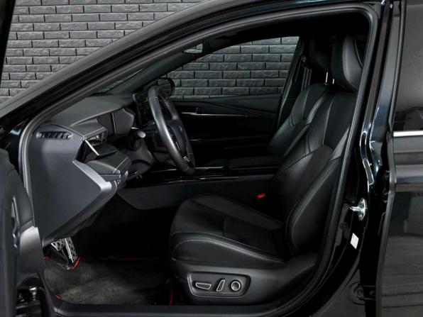 Toyota Camry IX (XV80) China Market с пробегом 2024 года, цена 3 790 000 рублей, 31220 км, седан, Автокод Объявления