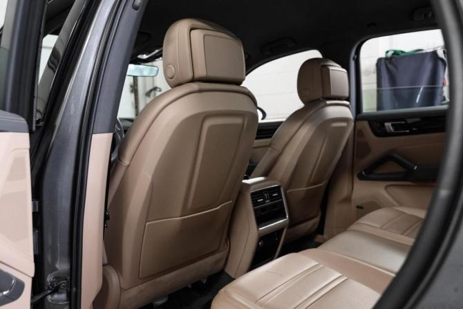 Porsche Cayenne III с пробегом 2021 года, цена 9 299 000 рублей, 56745 км, внедорожник, Автокод Объявления