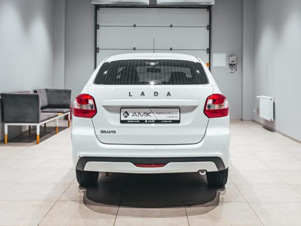 Lada (ВАЗ) Granta I Рестайлинг с пробегом 2023 года, цена 799 422 рубля, 44729 км, лифтбек, Автокод Объявления