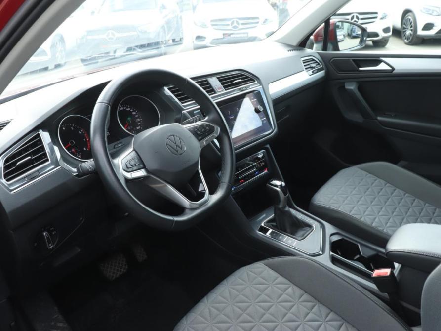 Volkswagen Tiguan II Рестайлинг Москва  - изображение 14