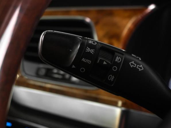 Hyundai Equus II Рестайлинг с пробегом 2013 года, цена 1 769 000 рублей, 205612 км, седан, Автокод Объявления