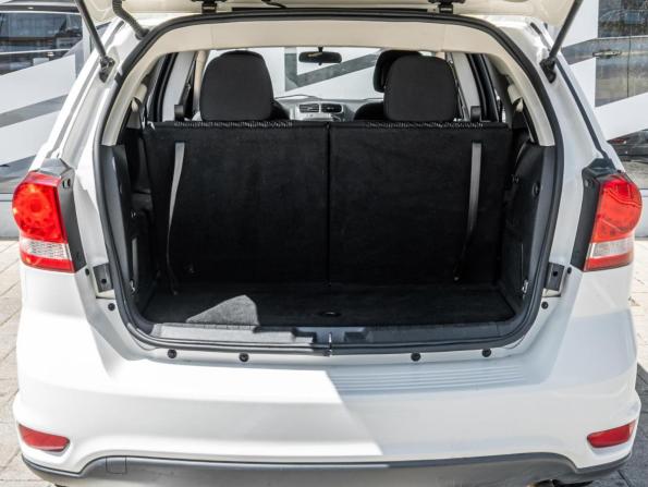 Dodge Journey I Рестайлинг с пробегом 2015 года, цена 1 530 000 рублей, 66068 км, внедорожник, Автокод Объявления
