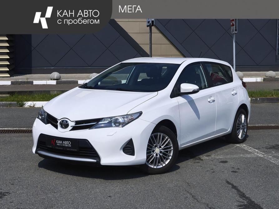 Toyota Auris II Казань  - изображение 1