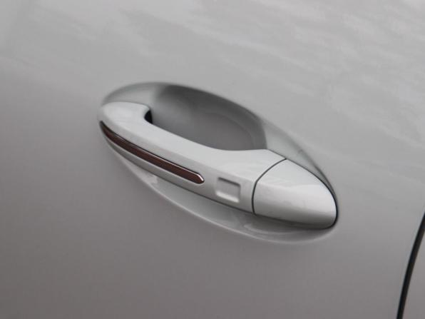 Omoda C5 I с пробегом 2023 года, цена 1 850 000 рублей, 54374 км, внедорожник, Автокод Объявления