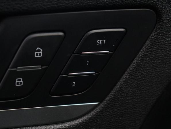 Audi Q5 II (FY) с пробегом 2018 года, цена 2 100 000 рублей, 246043 км, внедорожник, Автокод Объявления
