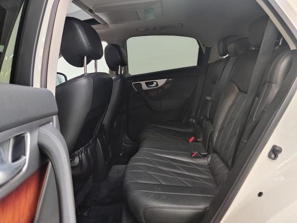 Infiniti FX II (S51) с пробегом 2011 года, цена 1 790 000 рублей, 253413 км, внедорожник, Автокод Объявления